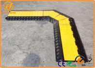 Resist Compression Plastic Cable Protector Ramp / Electric Wire Rubber Floor Cable Cover With Curves