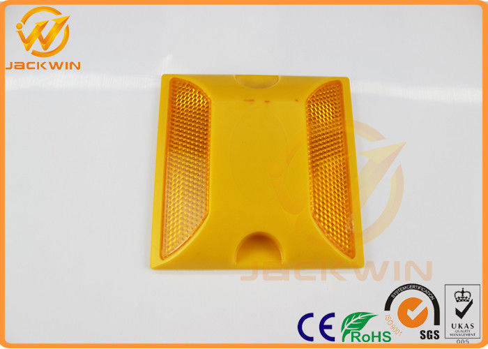 ABS / PMMA Commercial Reflective Road Studs , Road Pavement Marker 100*100*20mm