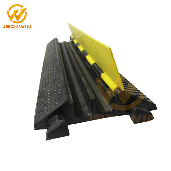 Yellow Cover Flexible 2 Channel Cable Protector Ramp , Rubber Cable Wire Protector