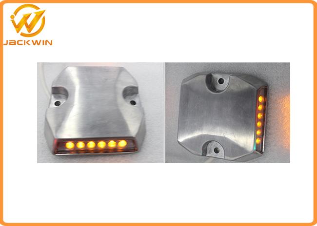 IP68 High Flashing Reflective LED Aluminium Wire Road Studs for Tunnel 100 * 105 * 19 mm