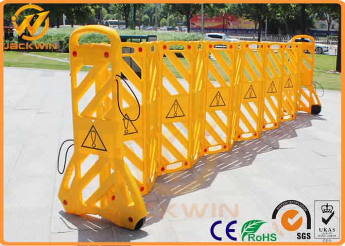 Temporary Road Safety Plastic Traffic Barriers / Expandable Barricade