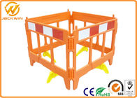 Portable Road Traffic Plastic Parking Lot Barricades for Workzone 1270 X 1060 X 30 mm