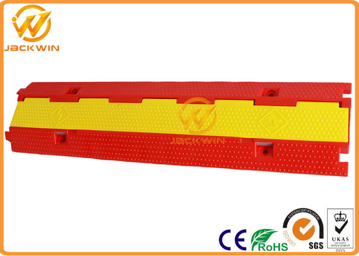 Light Duty Plastic PVC 2 Channel Cable Protector 10 Ton Weight Capacity