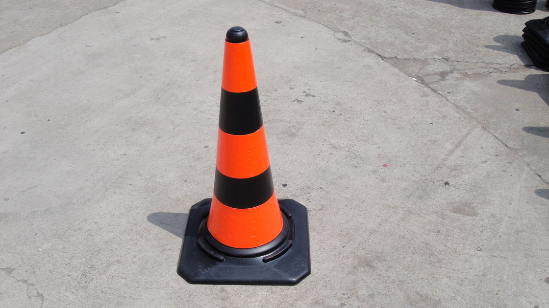 Rubber Base 30 Inch Orange / Black Plastic Traffic Cone For Roadside Safety Control